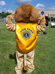 Lion Paw's Vest